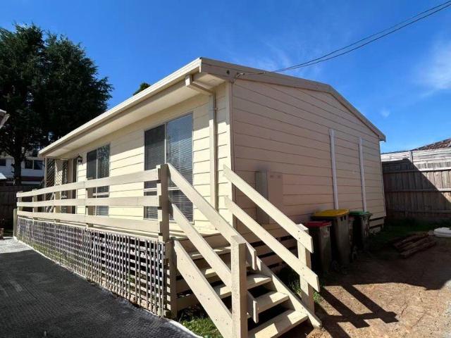 Apartment for rent in Burwood East, Melbourne