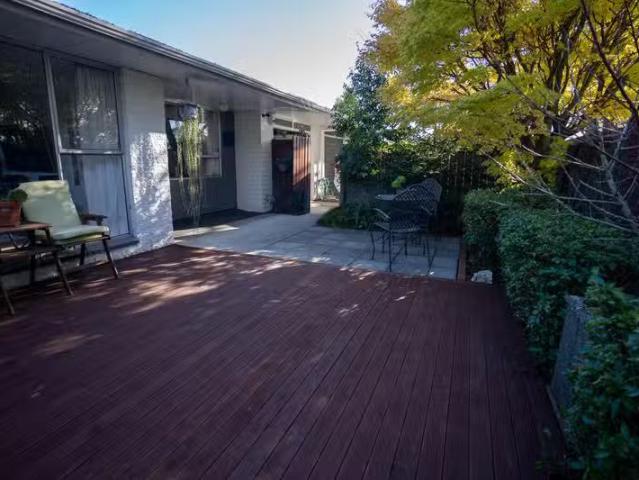 House for rent in Chaslands, Canterbury