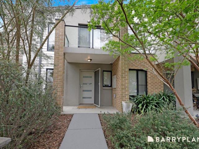Townhouse for rent in Mernda Villages Estate, Melbourne