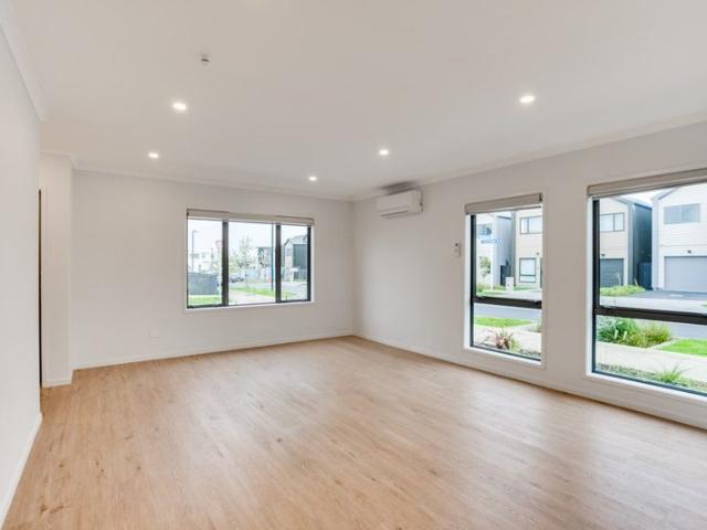 House for sale in Paremoremo