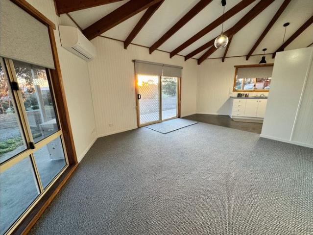House for rent in Dodges Ferry, Tasmania