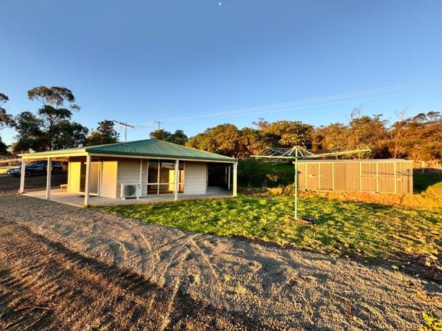 House for rent in Dodges Ferry, Tasmania