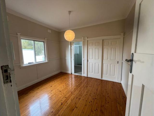 House for rent in Brisbane Grove, New South Wales