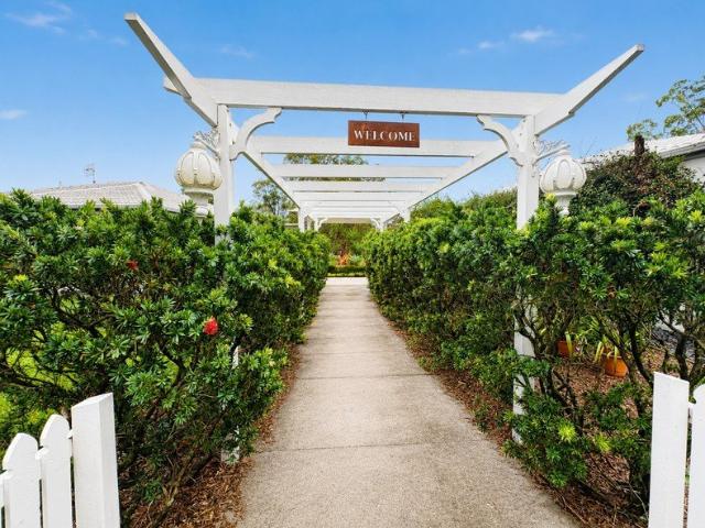 Apartment for rent in Cooroibah, Queensland
