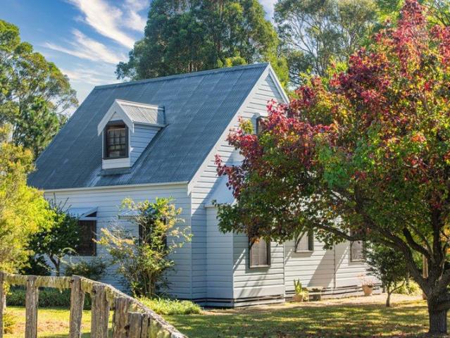 Cottage for sale in Nowra Hill, New South Wales