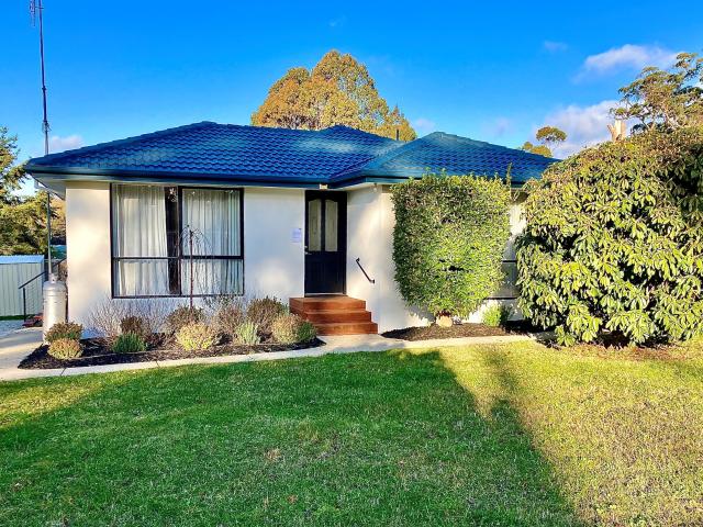 House for rent in Trentham, Victoria