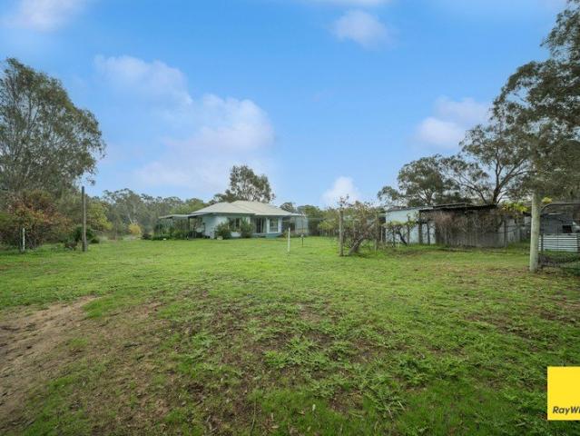 House for rent in Heathcote, Victoria
