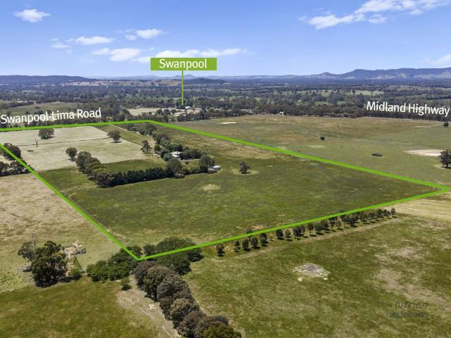 Cottage for sale in Swanpool, Victoria
