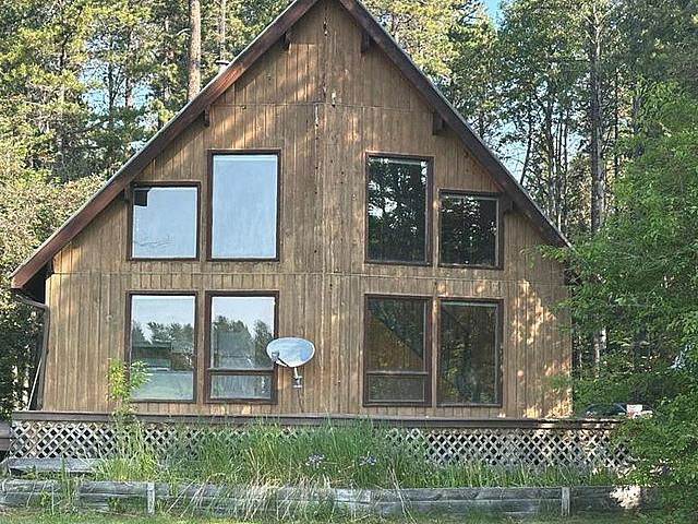 House for sale in Lousana, Alberta