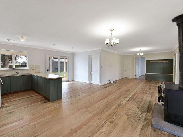 House for rent in Romsey, Victoria