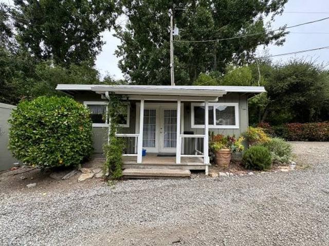Room for rent in San Juan Bautista, California