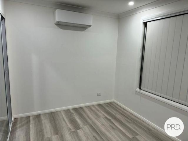 Granny Flat for rent in Bardia, Sydney
