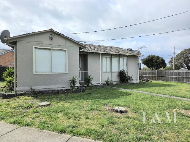 House for rent in Dallas, Victoria