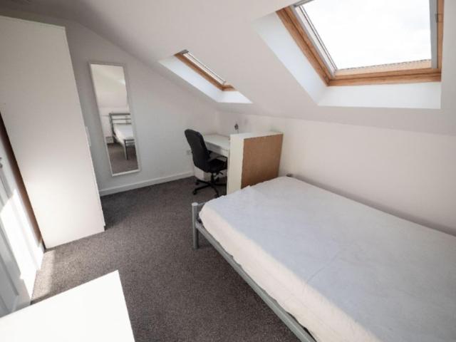 Room for rent in Stirchley, West Midlands