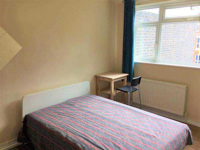 Room for rent in Hoxton, Greater London