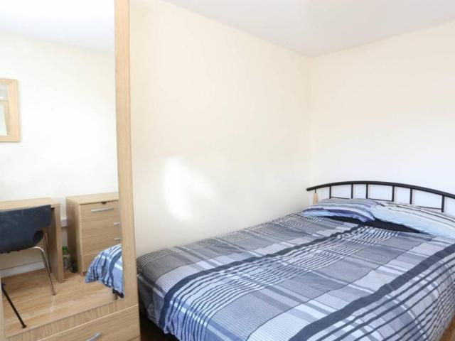 Room for rent in Old Ford, Bow