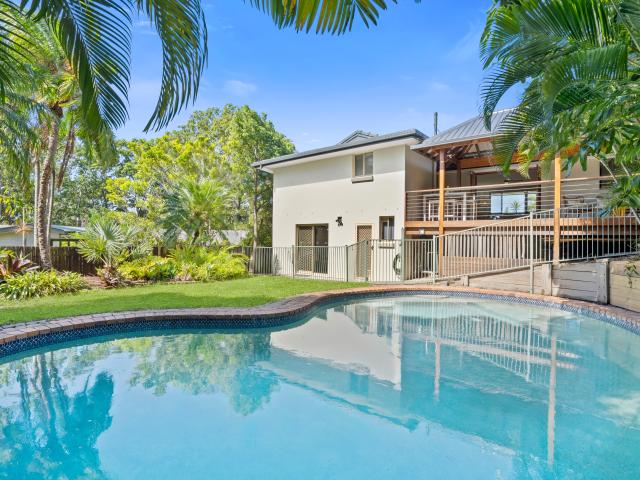 House for sale in Ashmore City