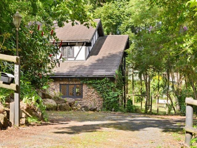 House for sale in Tamborine Mountain, Queensland