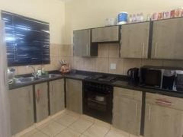 Townhouse for sale in Ekurhuleni, Gauteng