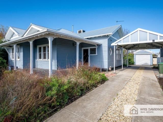 House for sale in Horsham, Victoria