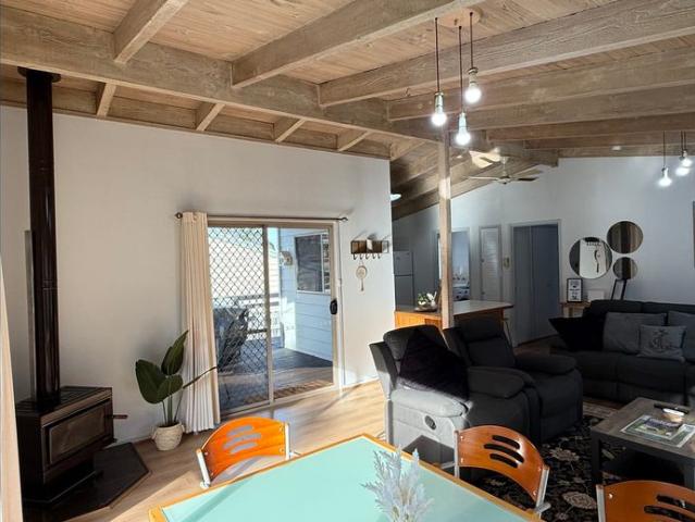 House for rent in Lakes Entrance, Victoria
