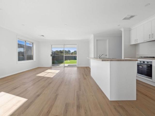House for rent in Brisbane Grove, New South Wales