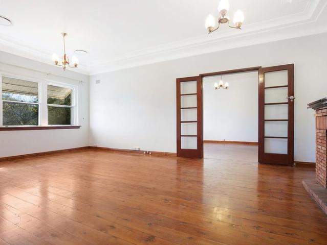 House for rent in Crimson Hill, Sydney