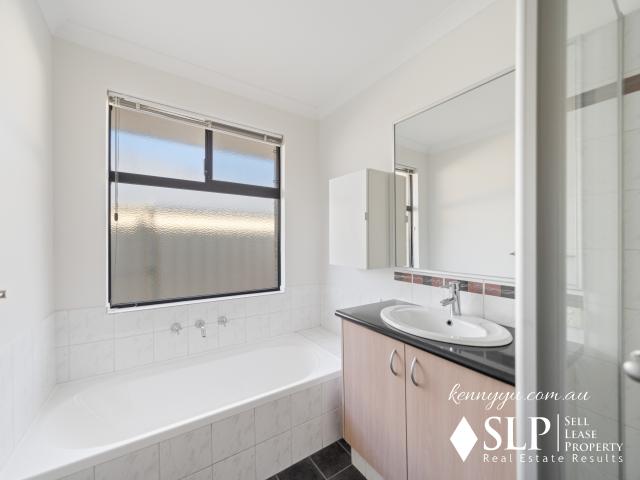 House for sale in Madeley, Western Australia