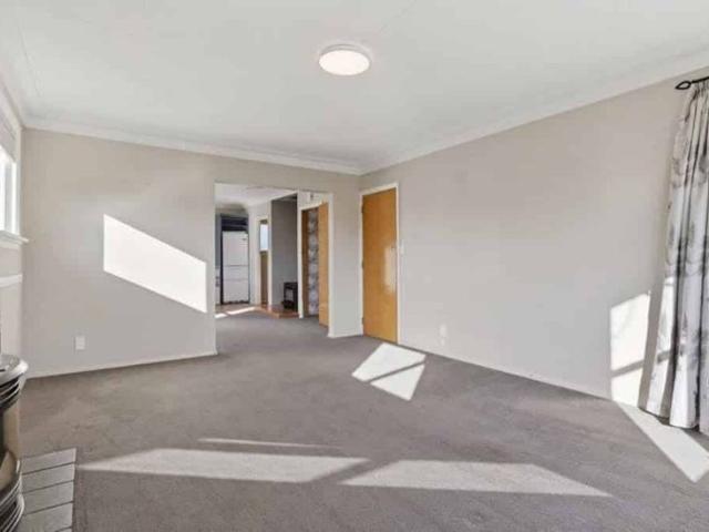 House for rent in Otakou