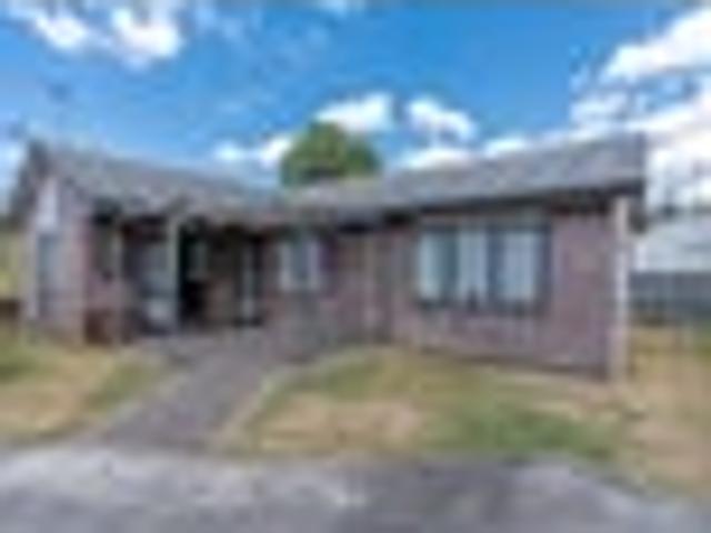 House for sale in Hillcrest
