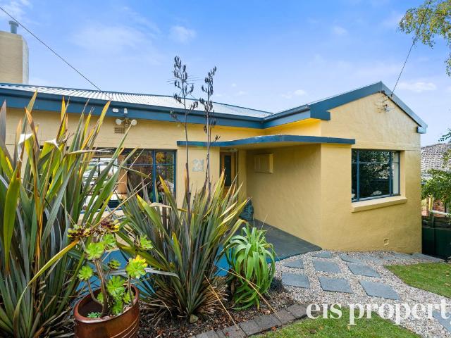 House for sale in Lenah Valley