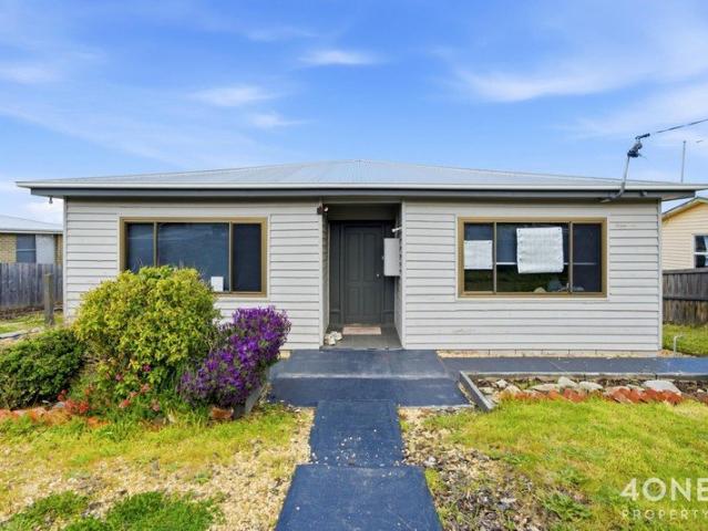House for sale in Glenorchy, Hobart