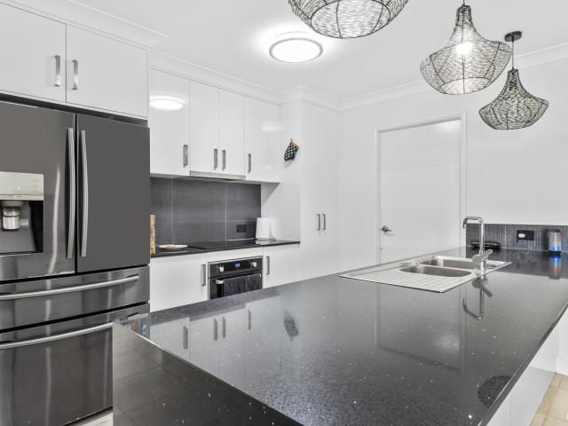 House for sale in Mount Low, Queensland