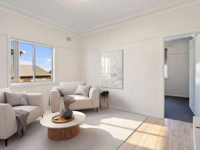 House for rent in Wollongong West, New South Wales