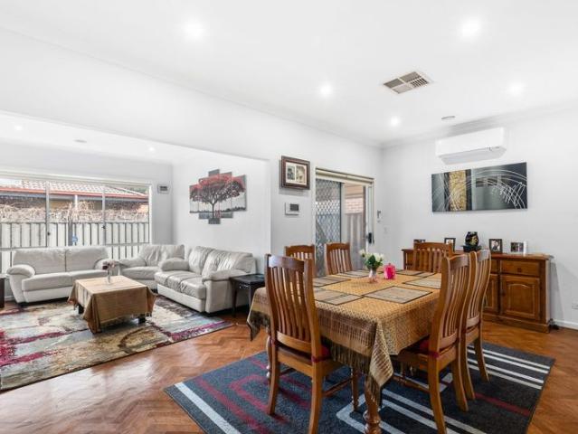 House for rent in Innisfail, Melbourne