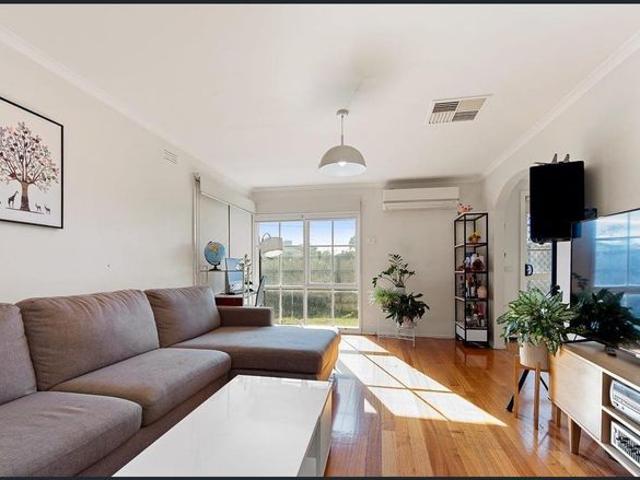 House for rent in St Albans, Melbourne