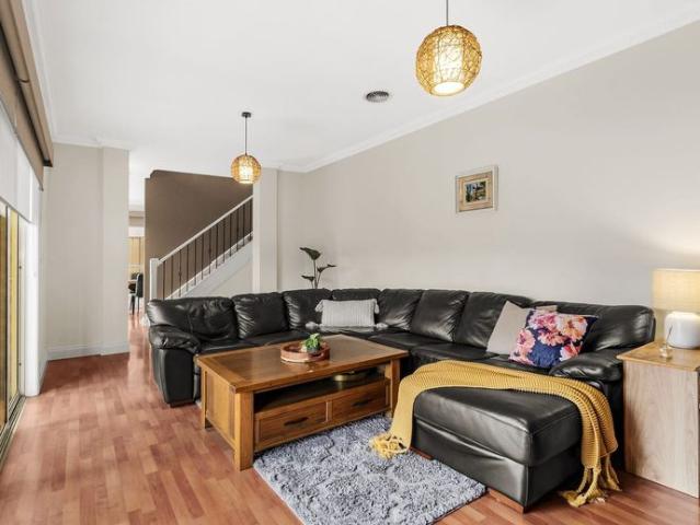 Townhouse for rent in Camerons Creek, Victoria