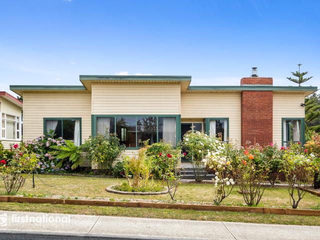 House for sale in Cygnet, Tasmania