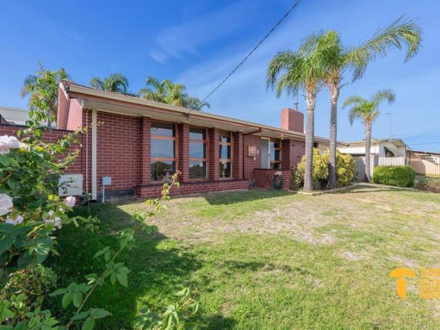 House for rent in Spearwood, Western Australia