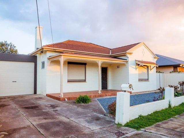 House for rent in Seaton, Adelaide