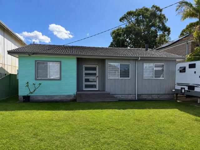 House for rent in Summerland Point, New South Wales