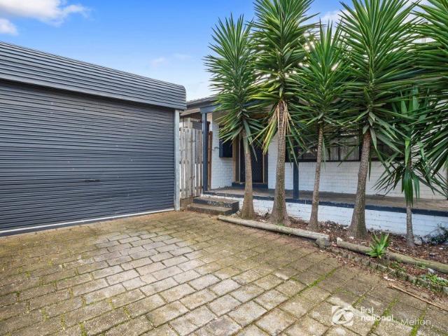 House for rent in Melton South, Melbourne