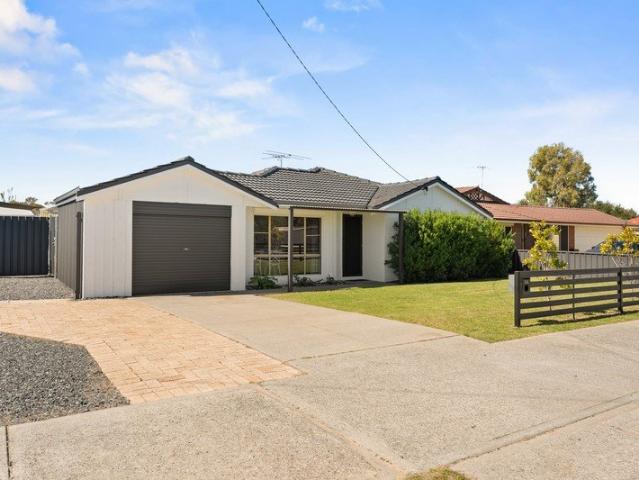 House for sale in Waikiki, City of Rockingham