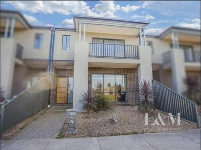 House for rent in Roxburgh Park, Melbourne
