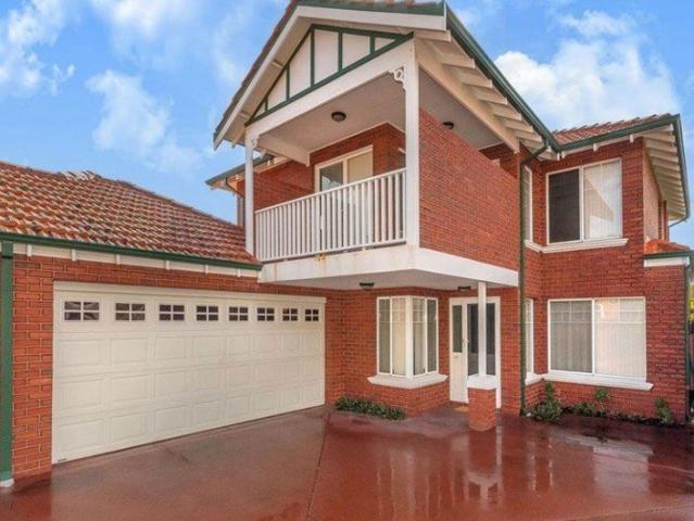 Townhouse for rent in Inglewood, City of Stirling