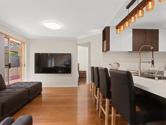 Villa for sale in Sydney, New South Wales