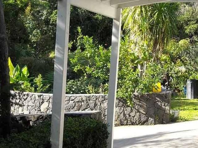 House for rent in Paremoremo
