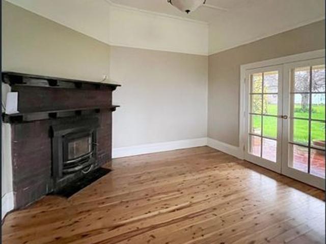 House for rent in Manildra, New South Wales