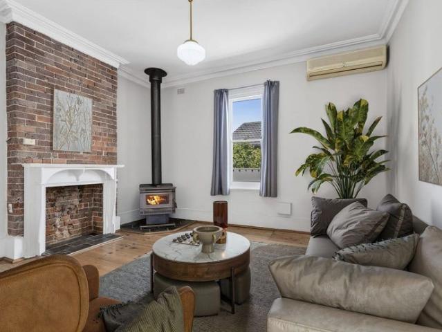 House for rent in Brisbane Grove, New South Wales