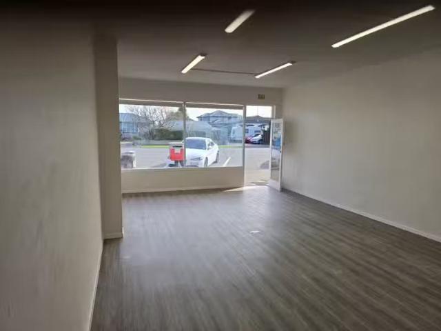 House for rent in Chaslands, Canterbury